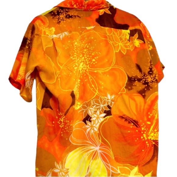 Retro BRIGHT Hawaiian Shirt ☀️ - Picture 3 of 8